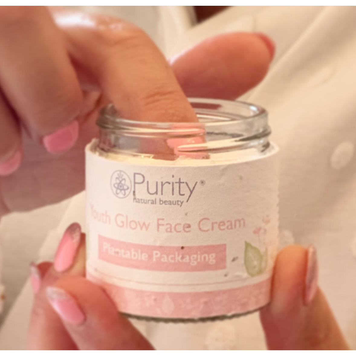 Youth Glow Face Cream